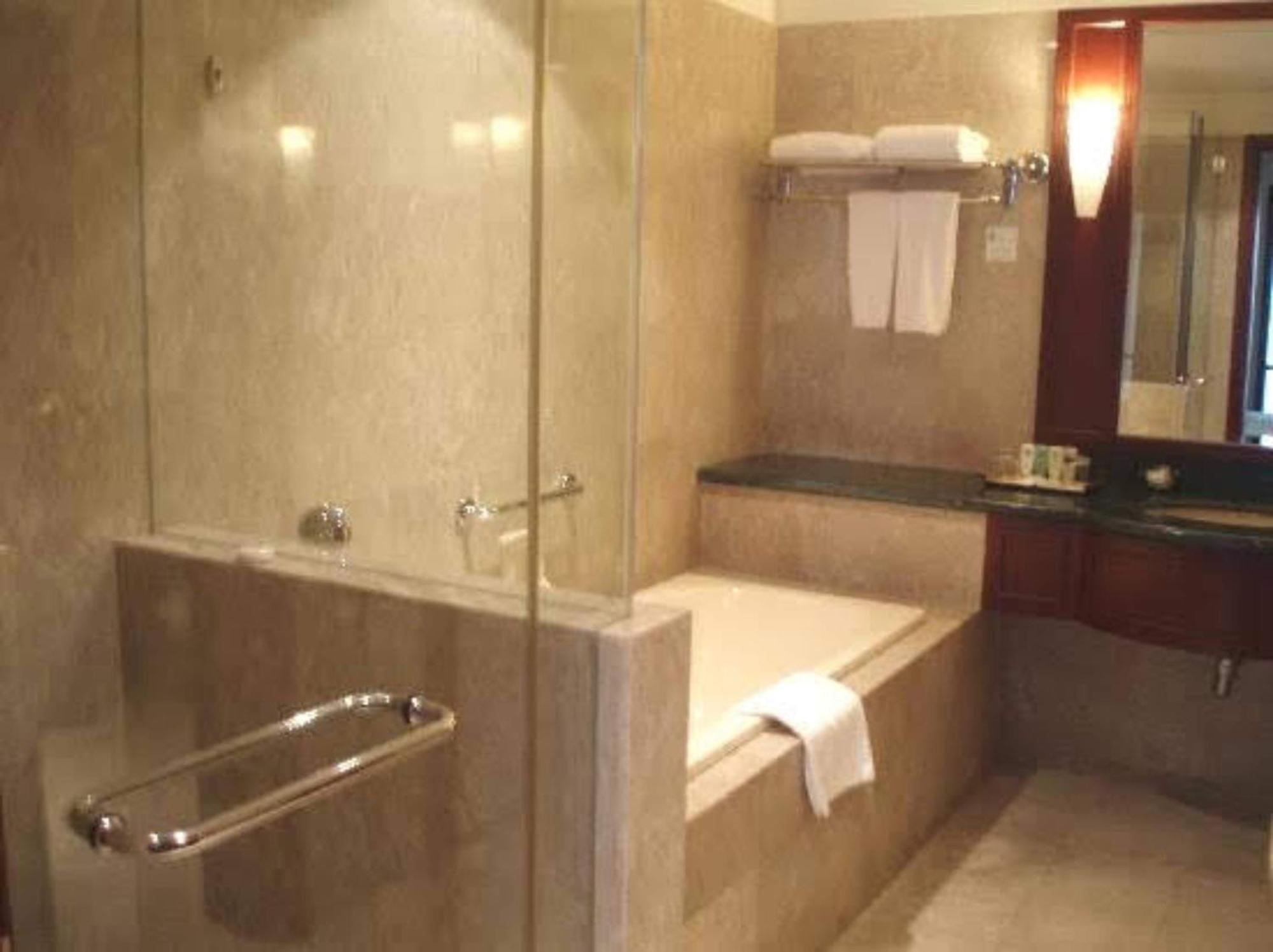 Apartment Emas Service Times Square Kuala Lumpur